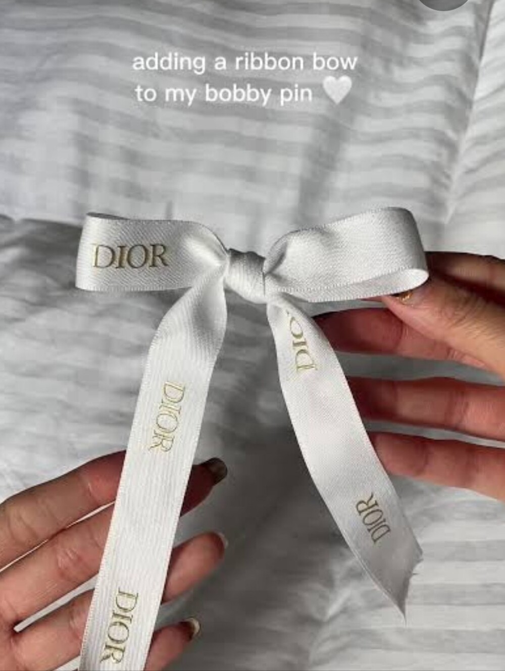 Dior White Ribbon with Gold Logo - Picture 6 of 8